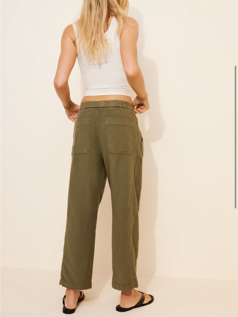 Marine Layer green barrel pants MD - Picture 3 of 9